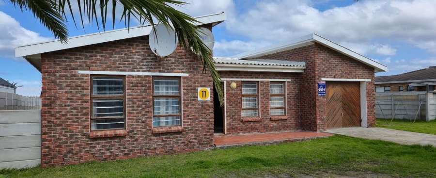 3 Bedroom Property for Sale in Franskraal Western Cape